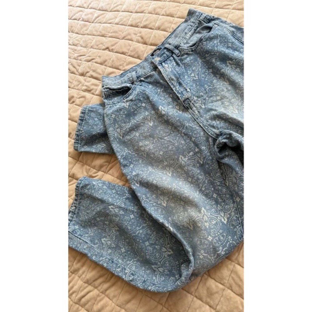 Y2K Bandana Paisley Print Jeans Size 9/29 Baggy Wide Leg Skater Denim